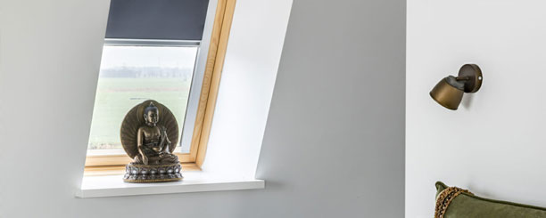 Velux® rolgordijn spannen