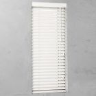 houten jaloezie op maat 65 mm bamboe zuiverwit vooraanzicht